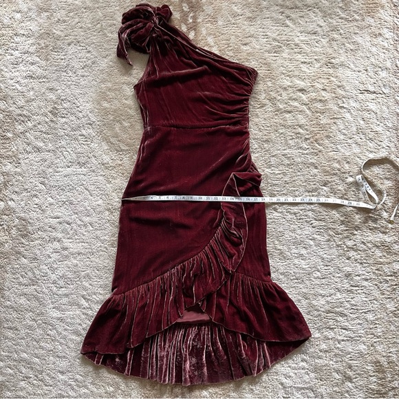 Ulla Johnson Elisa One Shoulder Bow Velvet Midi Dress Puce Dark Cherry Red Sz 4 - Picture 7 of 14
